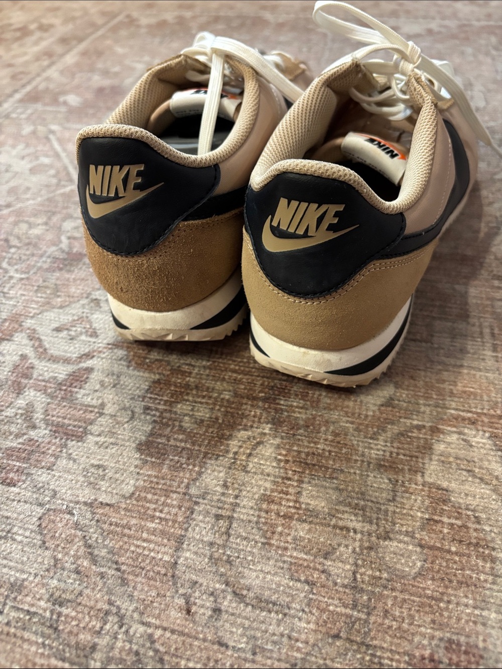 Nike Cortez Tan - Picture 5 of 9
